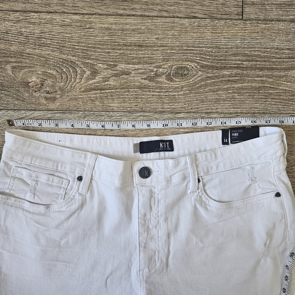 Kut From The Kloth Jane High Rise Short in White Denim - Picture 9 of 9
